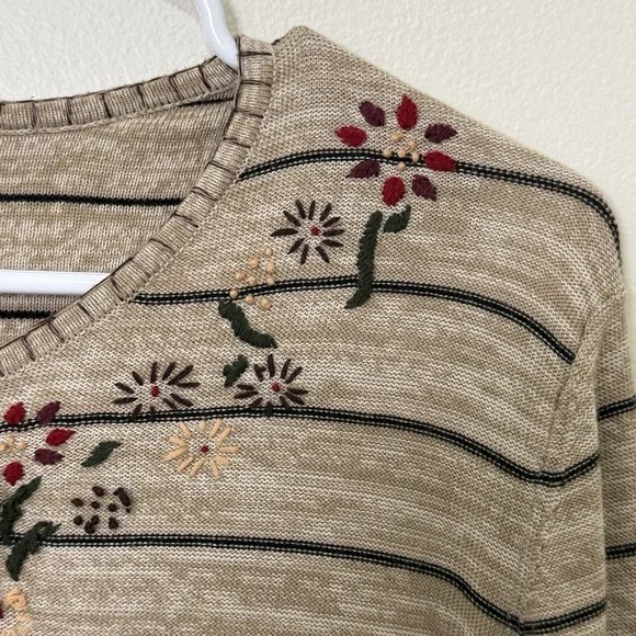 St Johns Bay Floral Embroidered Stripe Top Womens Large Boho Lace Up Cotton - Picture 8 of 11